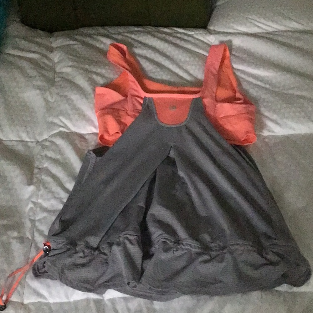 Lululemon size 2 used top